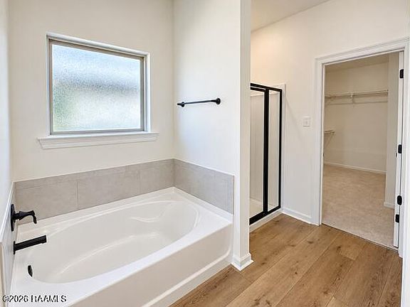5th image of 122 Pierce Ln