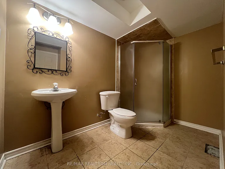 53 Shadow Falls Dr — Photo 13