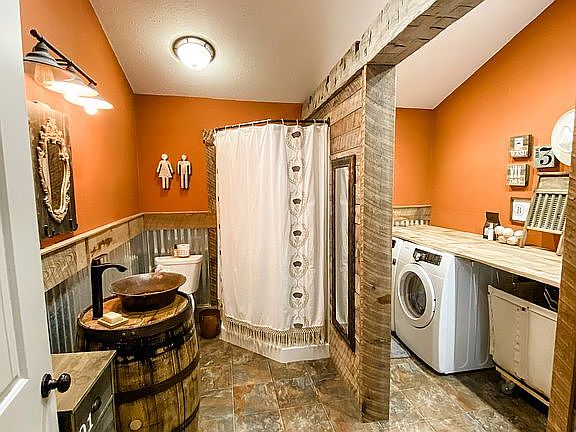 Main level bathroom/laundry