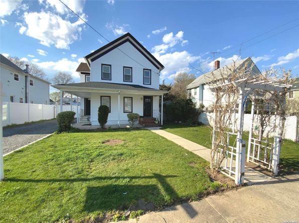 57 Thorne Avenue, Hempstead, NY 11550