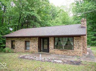 8946 N Mount Pleasant Rd, Ellettsville, IN 47429