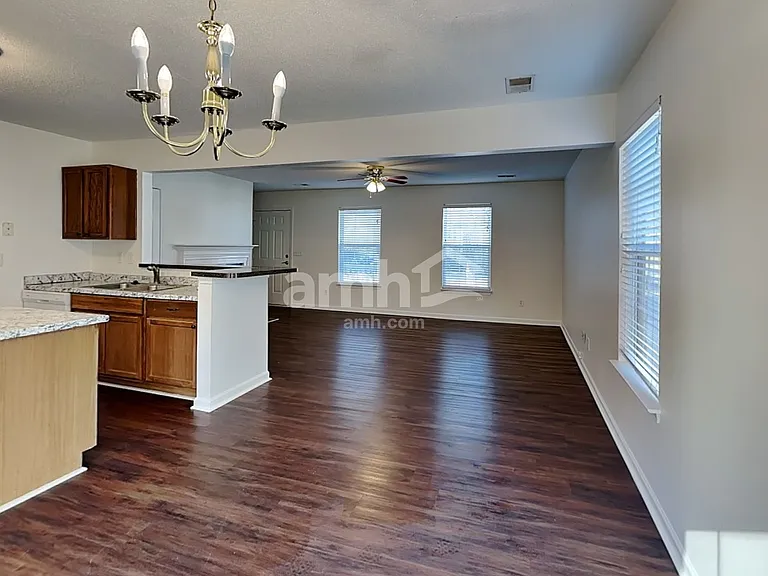 7 Fritzsimons Ct — Photo 5