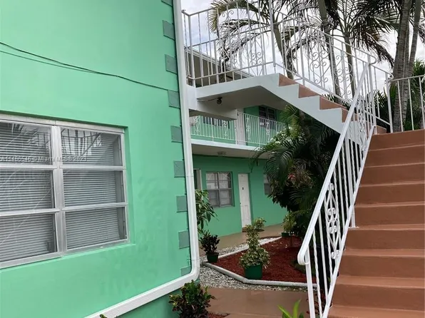 2428 Taylor St APT 5, Hollywood, FL 33020