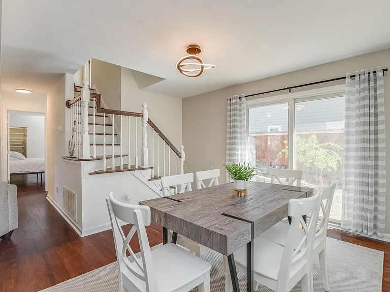 7005 Atlantic Ave — Photo 9