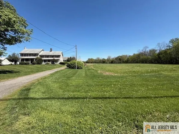 63-65 Walters Rd, Trenton, NJ 08691