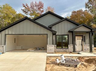 17118 Crossing Cir, Lindale, TX 75771