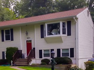 4605 Medford Dr, Annandale, VA 22003