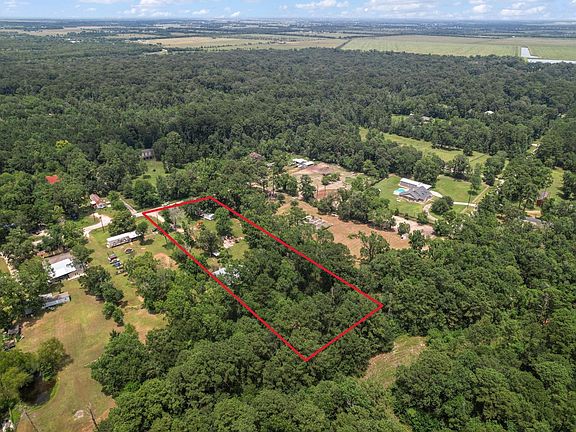 3rd image of 2236 Lakeside Dr