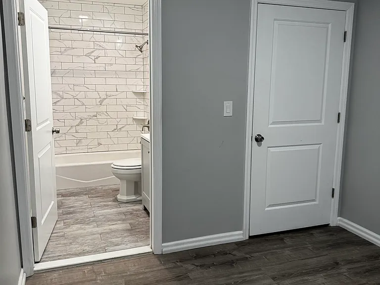 23 Collegeview Ave #12 — Photo 9