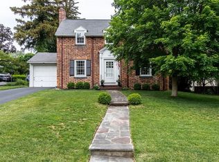 336 Troy Rd, Rochester, NY 14618