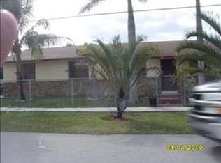 805 SW 2nd St, Florida City, FL 33034