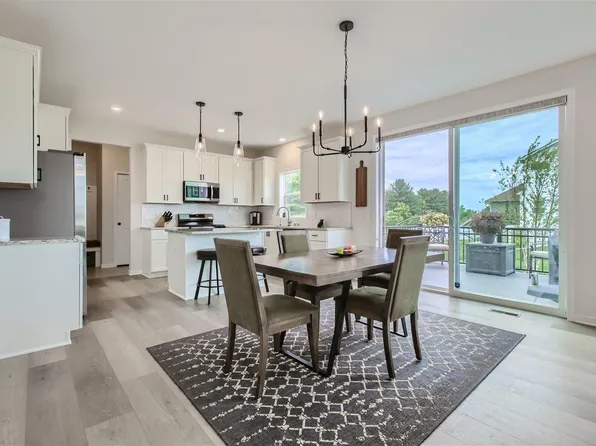 11494 34th St N, Lake Elmo, MN 55042