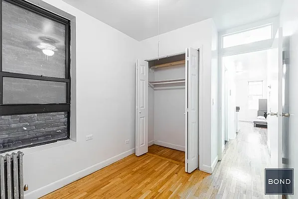 Rented by Bond New York | media 7
