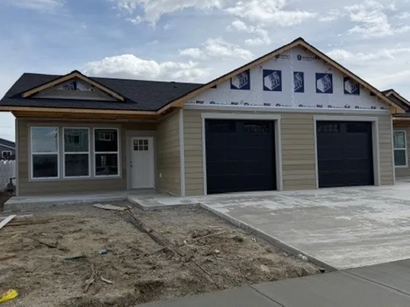 1127-1129 Buffalo Crossing Dr, Billings, MT 59106