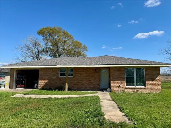 6616 County Road 225, East Bernard, TX 77435