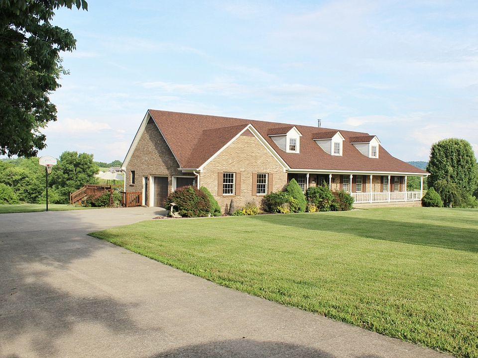 1st image of 937 Mitchell Ln