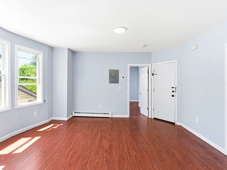 226 Smith St #2 — Photo 5