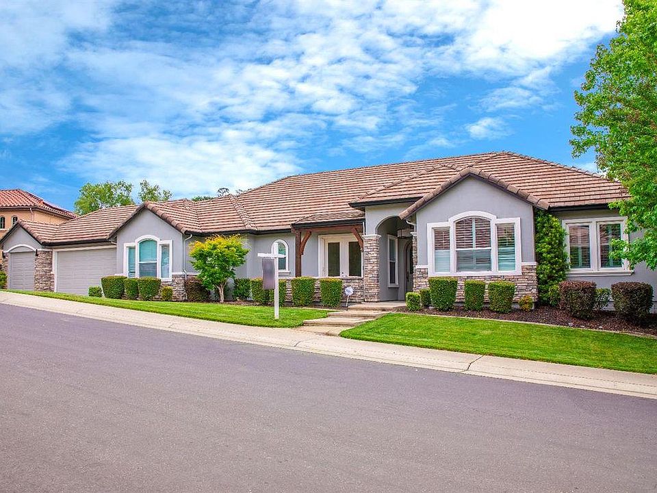1st image of 3721 Clubhouse Ct