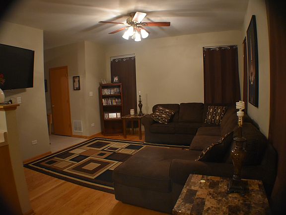 3rd image of 6729 Pine Lake Dr