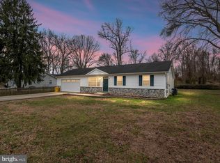 51 Claiborne Rd, Edgewater, MD 21037