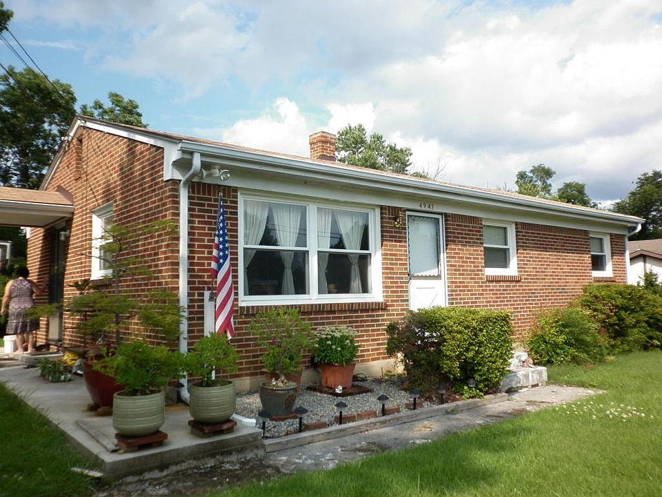 1st image of 4941 Northwood Dr NW