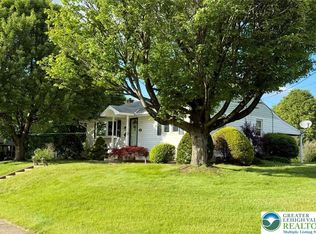 217 S 26th St, Allentown, PA 18104
