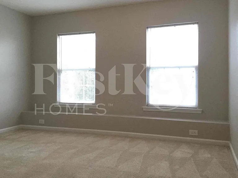 127 Colville Rd — Photo 24