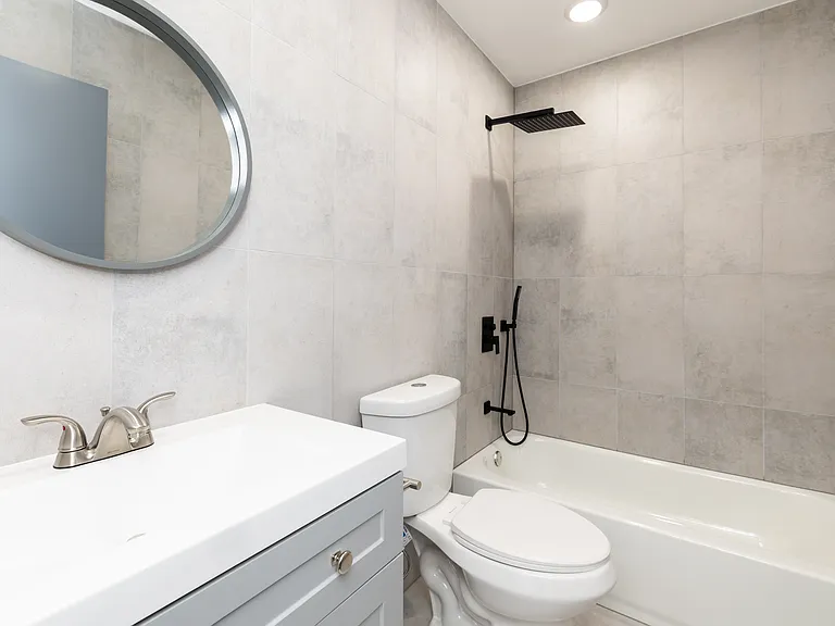 1541 N 6th St #5 — Photo 12
