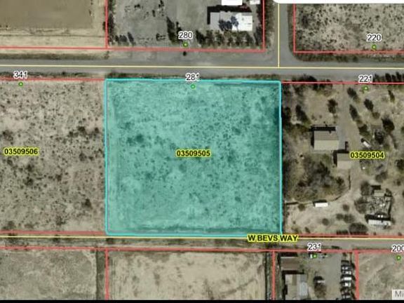 3rd image of 281 W Stagecoach Rd