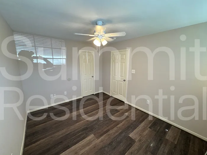 4445 Bell St #B — Photo 10