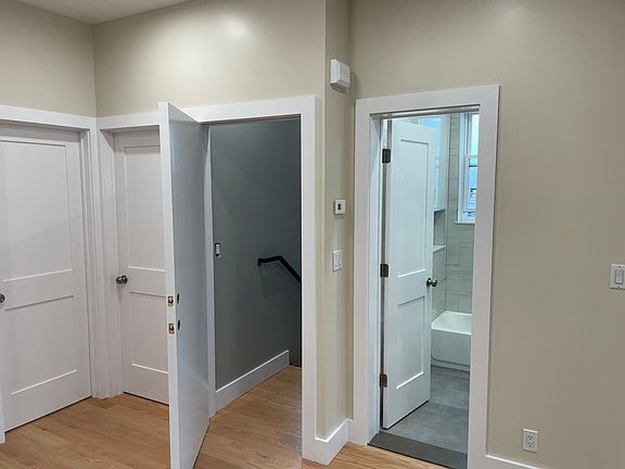 3rd image of 290 Clifton Ave Floor 2