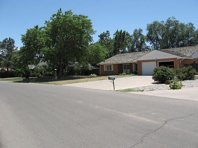 2nd image of 2208 Dietz Pl NW
