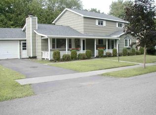 3 Reynolds St, South Glens Falls, NY 12803