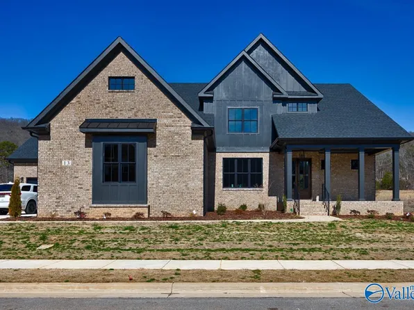 13 Blue Meadow Way, Gurley, AL 35748