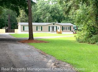 123 Boykin Ln, Ridgeville, SC 29472