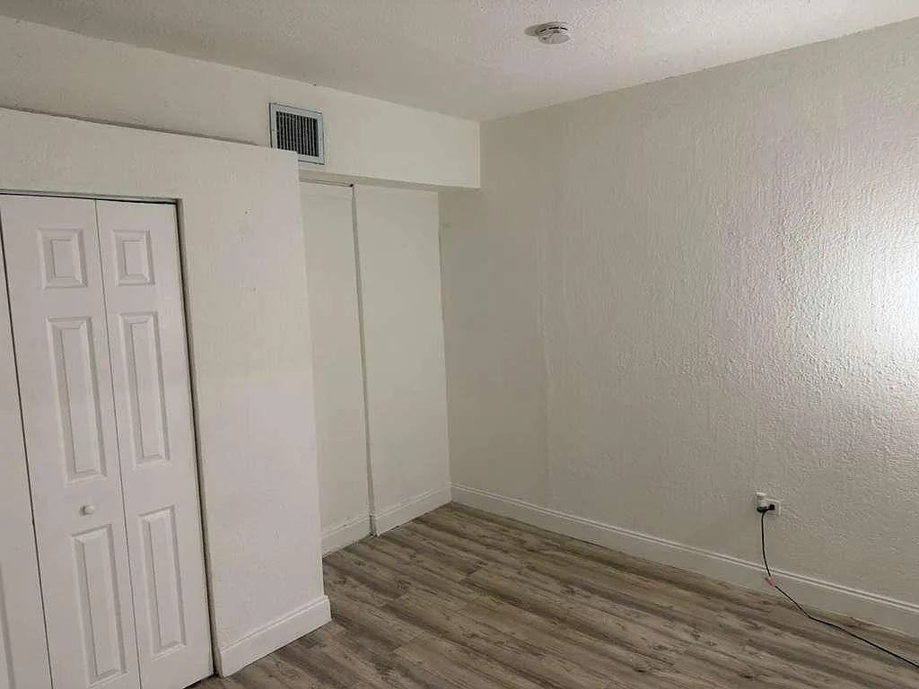 1 bed, 600 sqft, $1,200 — Photo 3