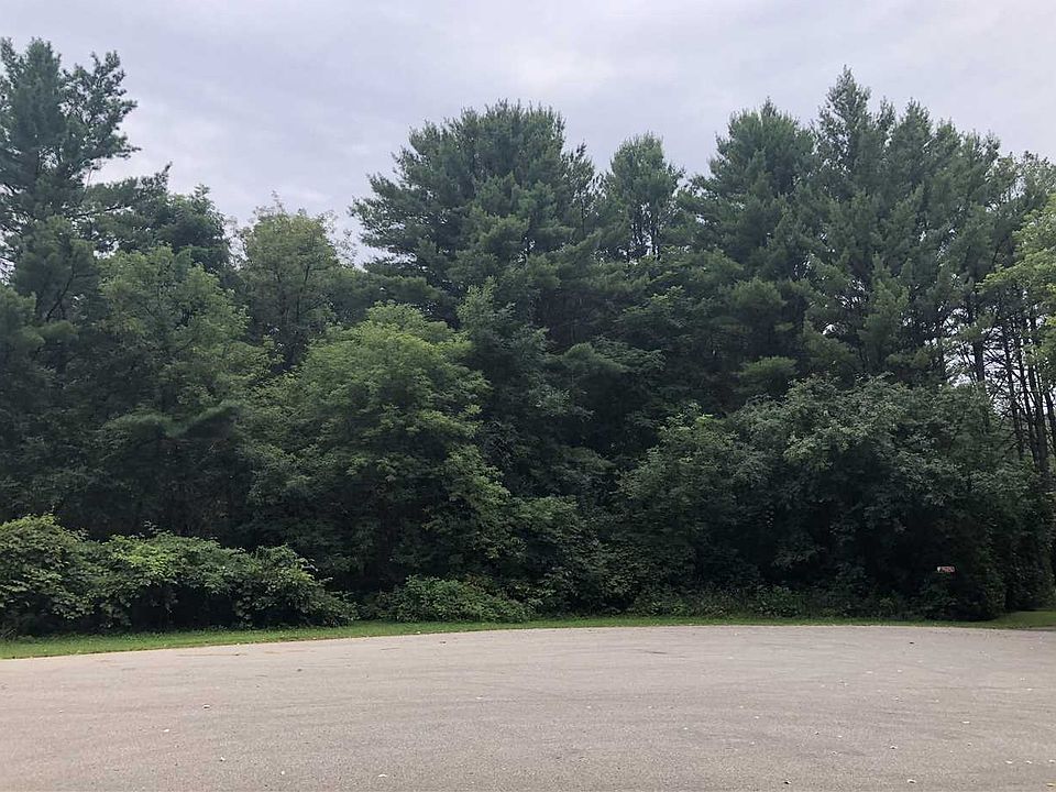 2nd image of L4 Pine Dr