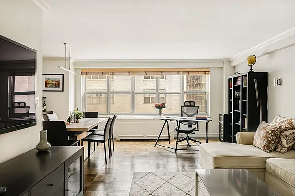 Sold by Compass | media 19