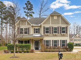 6013 Hyde Park Dr, Indian Trail, NC 28079