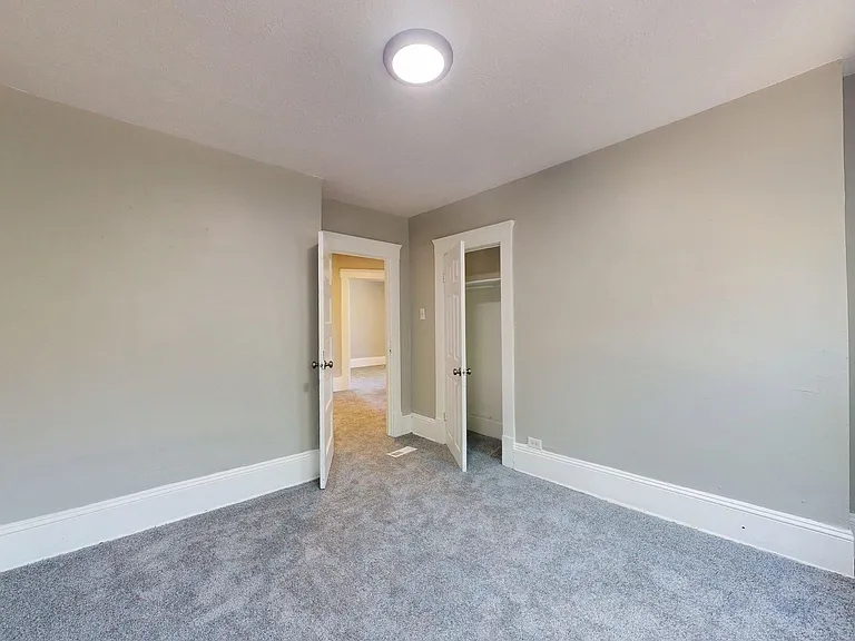 3222 W 94th St — Photo 50