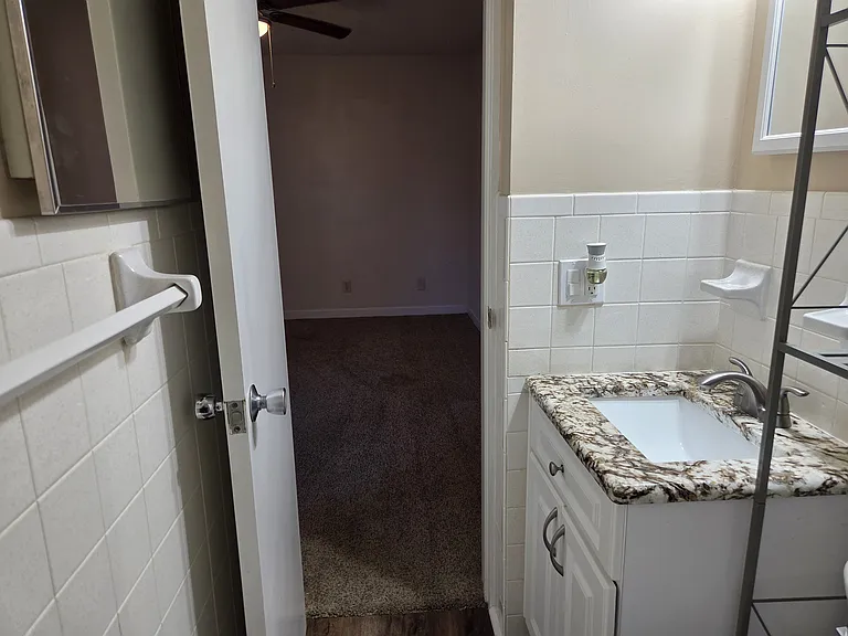 2448 Columbia Dr #72 — Photo 15