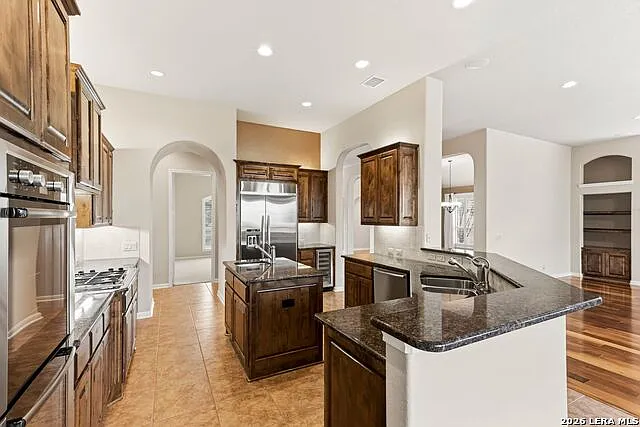 18615 Castellani — Photo 19