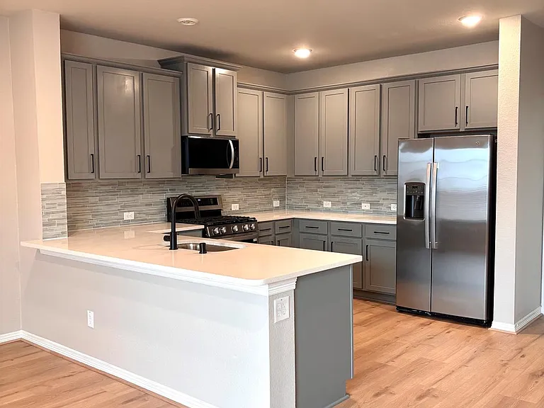 2830 Scanlan Mdw — Photo 8