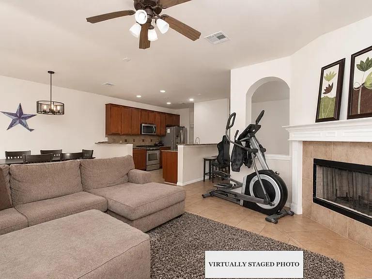 4193 Fairmeadow Dr — Photo 4