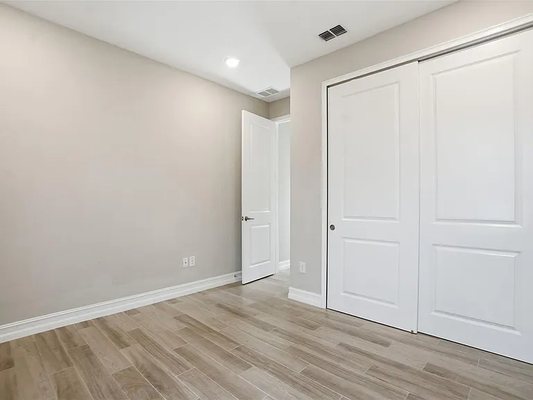 4547 San Martino Dr — Photo 20