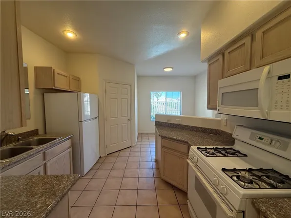 10108 Benjamin Nicholas Pl Unit 104, Las Vegas, NV 89144