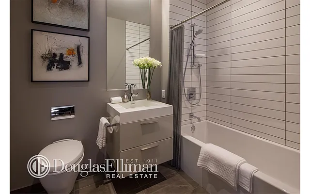 Sold by Douglas Elliman | media 21