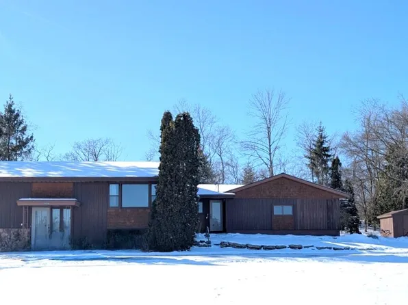 N2551 County Road G, Chilton, WI 53014