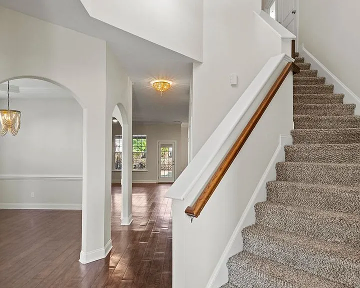 206 Willow Ridge Dr — Photo 3