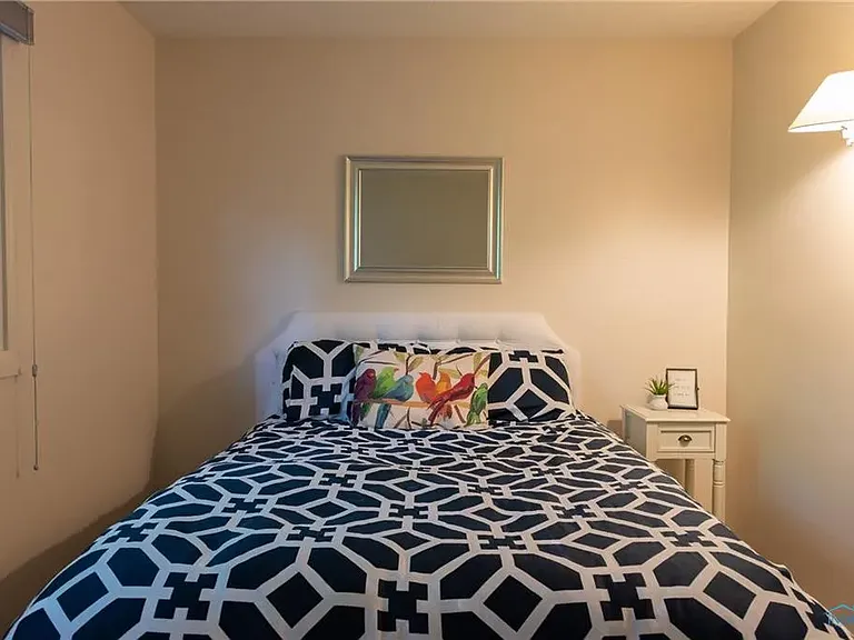 3800 Farmbrook Dr — Photo 14